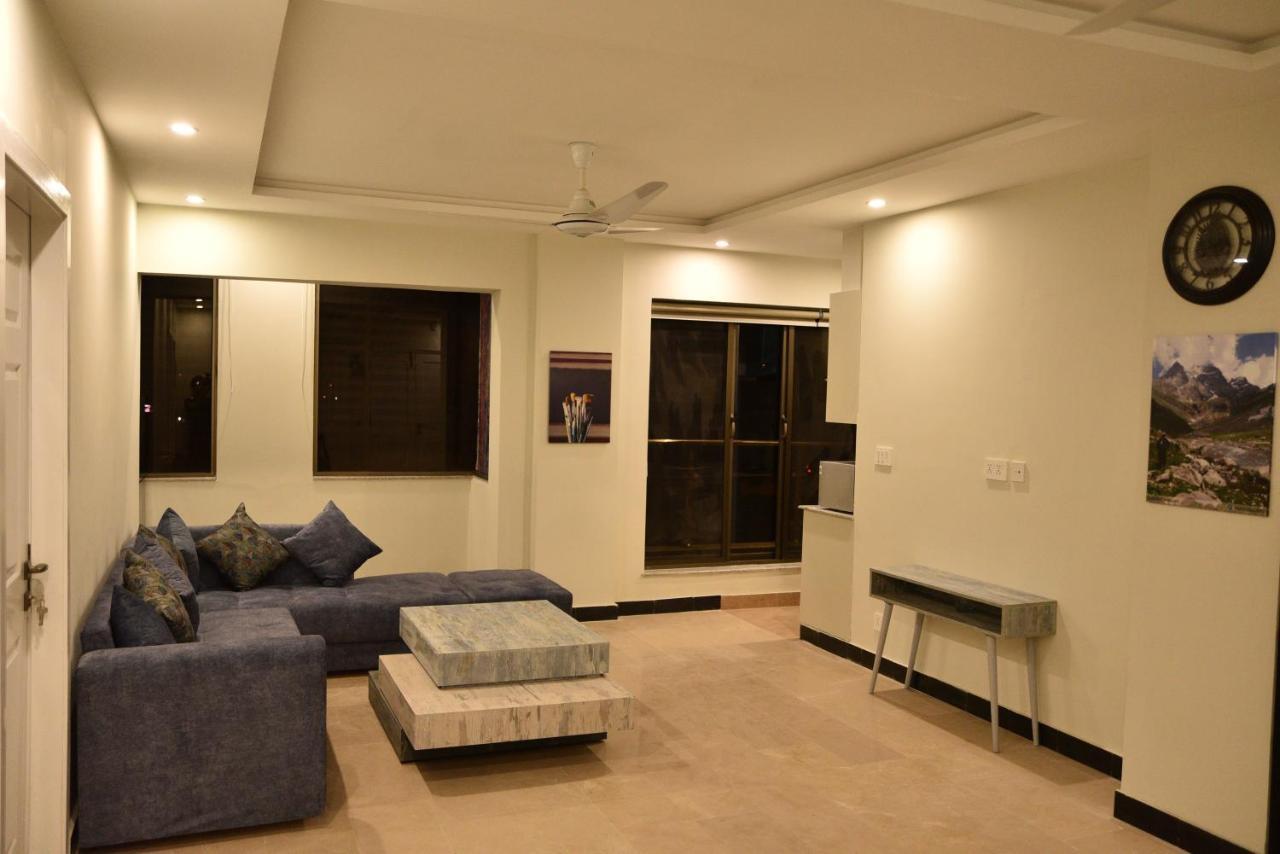 The Bliss Aparthotel ราวัลปินดี ภายนอก รูปภาพ